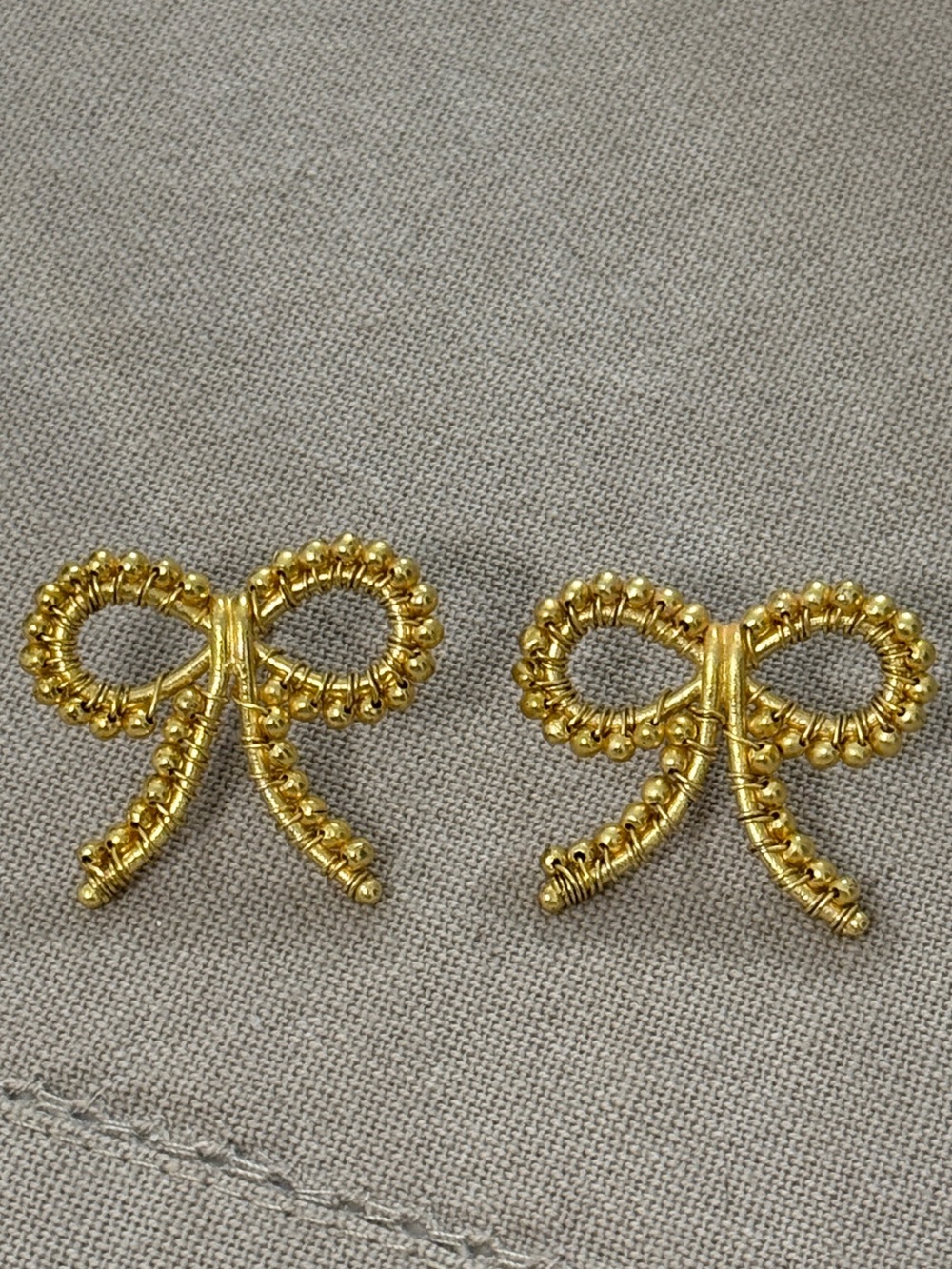 Lisi Lerch beaded bow earrings